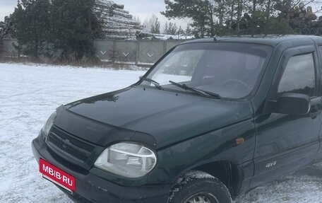 Chevrolet Niva I рестайлинг, 2003 год, 195 000 рублей, 2 фотография