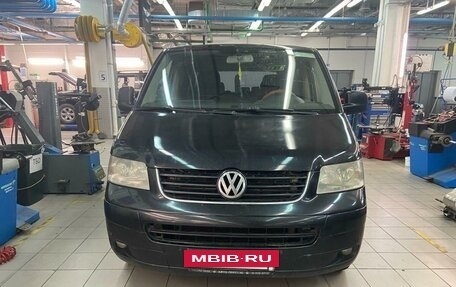 Volkswagen Multivan T5, 2007 год, 1 527 000 рублей, 3 фотография