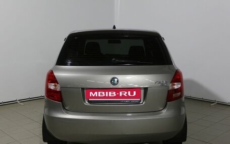 Skoda Fabia II, 2011 год, 720 000 рублей, 6 фотография