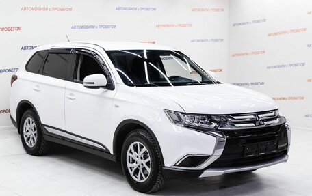 Mitsubishi Outlander III рестайлинг 3, 2015 год, 1 865 000 рублей, 3 фотография