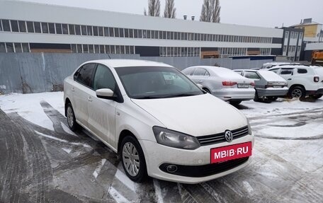 Volkswagen Polo VI (EU Market), 2012 год, 1 000 000 рублей, 3 фотография