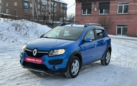 Renault Sandero II рестайлинг, 2017 год, 869 000 рублей, 3 фотография