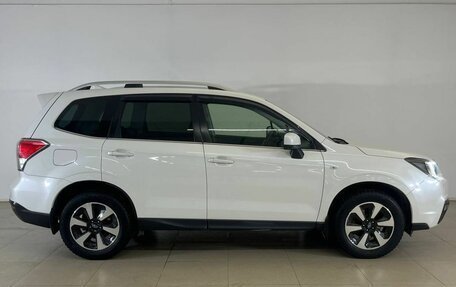 Subaru Forester, 2016 год, 2 125 000 рублей, 8 фотография