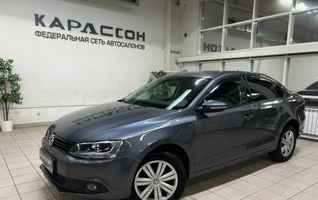 Volkswagen Jetta VI, 2013 год, 1 090 000 рублей, 1 фотография