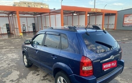 Hyundai Tucson III, 2007 год, 999 999 рублей, 4 фотография