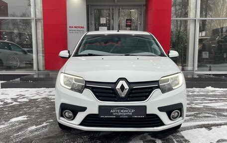 Renault Logan II, 2019 год, 785 000 рублей, 2 фотография