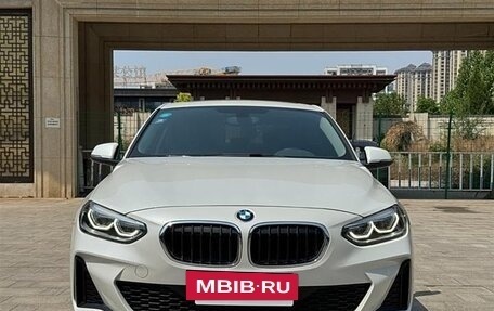 BMW 1 серия, 2021 год, 2 050 000 рублей, 2 фотография