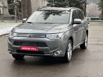 Mitsubishi Outlander III рестайлинг, 2014 год, 1 200 000 рублей, 1 фотография