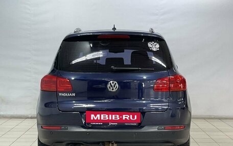 Volkswagen Tiguan I, 2011 год, 1 455 000 рублей, 6 фотография