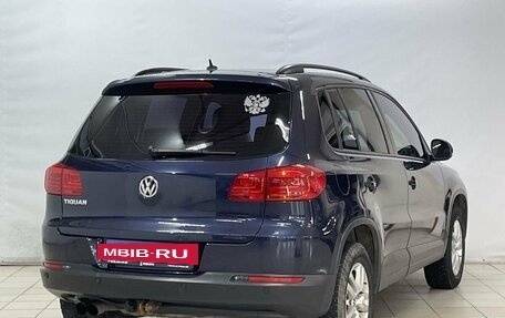 Volkswagen Tiguan I, 2011 год, 1 455 000 рублей, 4 фотография