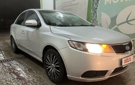 KIA Cerato III, 2010 год, 950 000 рублей, 11 фотография