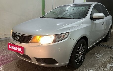 KIA Cerato III, 2010 год, 950 000 рублей, 10 фотография