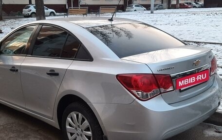 Chevrolet Cruze II, 2012 год, 550 000 рублей, 3 фотография