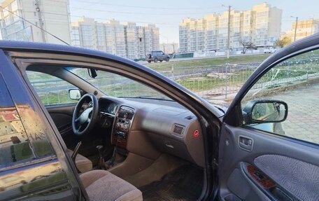 Toyota Avensis III рестайлинг, 2000 год, 390 000 рублей, 5 фотография