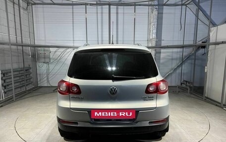 Volkswagen Tiguan I, 2010 год, 949 000 рублей, 6 фотография