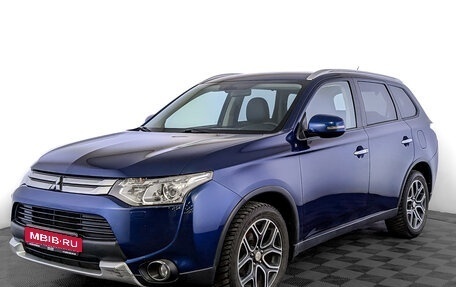 Mitsubishi Outlander III рестайлинг 3, 2014 год, 1 650 000 рублей, 1 фотография