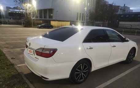 Toyota Camry, 2017 год, 2 500 000 рублей, 5 фотография