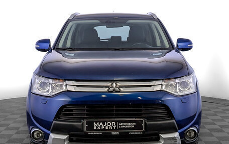 Mitsubishi Outlander III рестайлинг 3, 2014 год, 1 650 000 рублей, 2 фотография