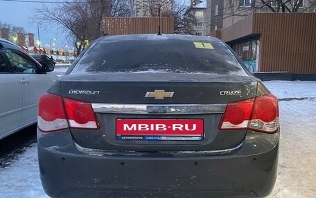 Chevrolet Cruze II, 2012 год, 740 000 рублей, 3 фотография