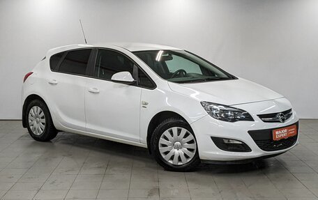 Opel Astra J, 2014 год, 1 190 000 рублей, 3 фотография