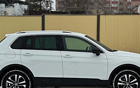 Volkswagen Tiguan II, 2020 год, 2 999 000 рублей, 13 фотография