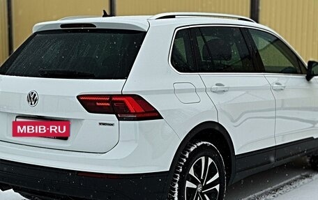 Volkswagen Tiguan II, 2020 год, 2 999 000 рублей, 7 фотография