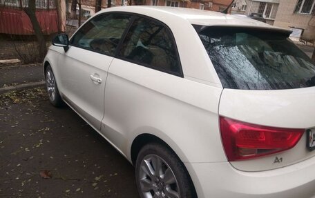 Audi A1, 2011 год, 1 400 000 рублей, 3 фотография