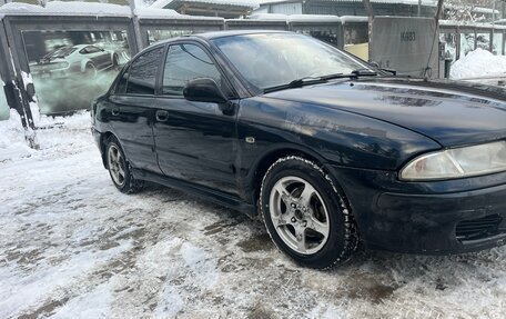 Mitsubishi Carisma I, 2001 год, 300 000 рублей, 15 фотография