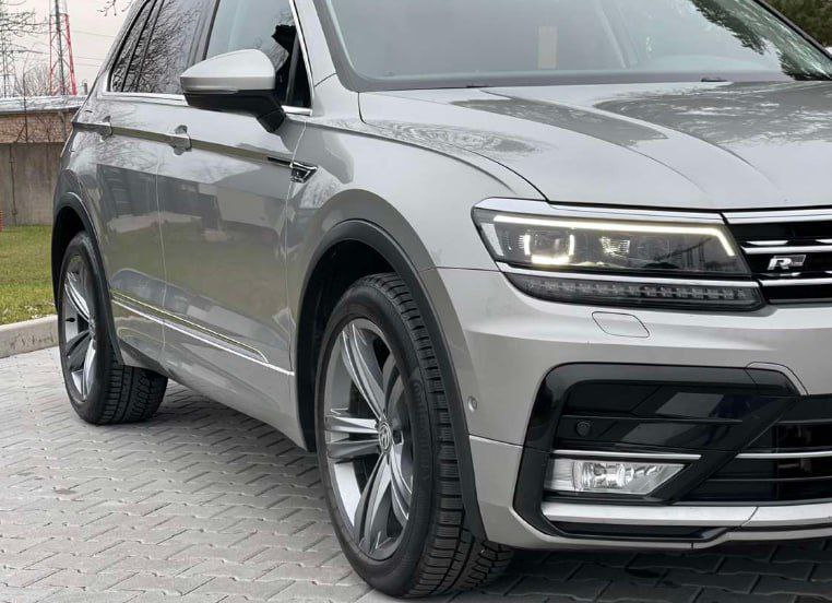 Volkswagen Tiguan II, 2019 год, 1 850 000 рублей, 2 фотография