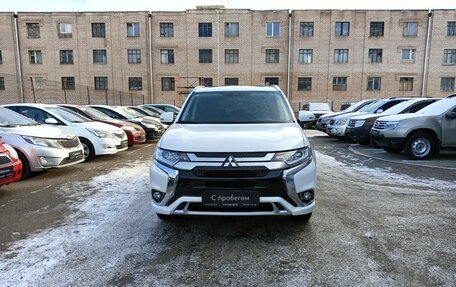 Mitsubishi Outlander III рестайлинг 3, 2022 год, 2 930 000 рублей, 8 фотография