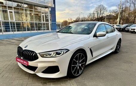 BMW 8 серия, 2020 год, 8 900 000 рублей, 2 фотография