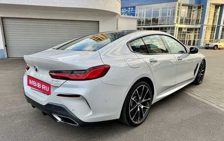 BMW 8 серия, 2020 год, 8 900 000 рублей, 3 фотография