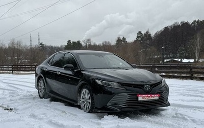 Toyota Camry, 2019 год, 2 750 000 рублей, 1 фотография