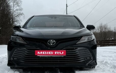 Toyota Camry, 2019 год, 2 750 000 рублей, 12 фотография