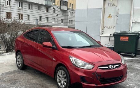 Hyundai Solaris II рестайлинг, 2011 год, 505 000 рублей, 2 фотография