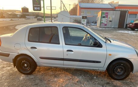 Renault Symbol I, 2002 год, 250 000 рублей, 3 фотография