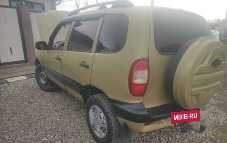 Chevrolet Niva I рестайлинг, 2006 год, 425 000 рублей, 2 фотография