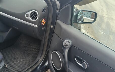 Renault Clio III, 2006 год, 499 999 рублей, 4 фотография