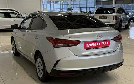 Hyundai Solaris II рестайлинг, 2021 год, 1 500 000 рублей, 6 фотография