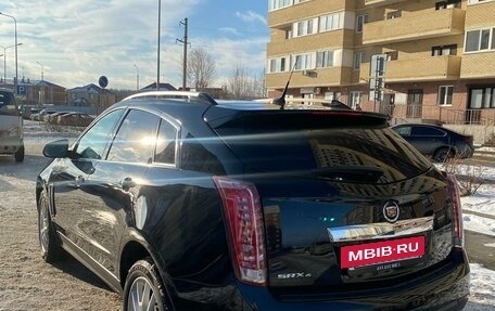 Cadillac SRX II рестайлинг, 2013 год, 1 900 000 рублей, 4 фотография