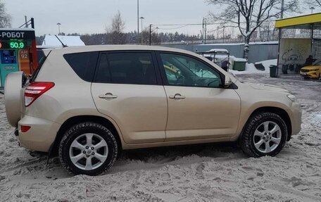 Toyota RAV4, 2011 год, 1 600 000 рублей, 3 фотография