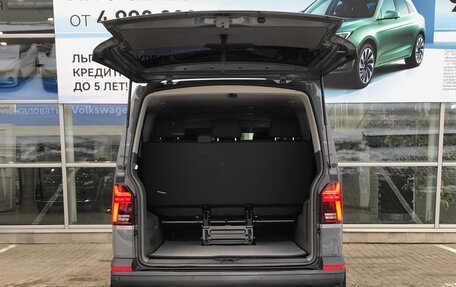 Volkswagen Caravelle T6 рестайлинг, 2020 год, 6 000 000 рублей, 21 фотография