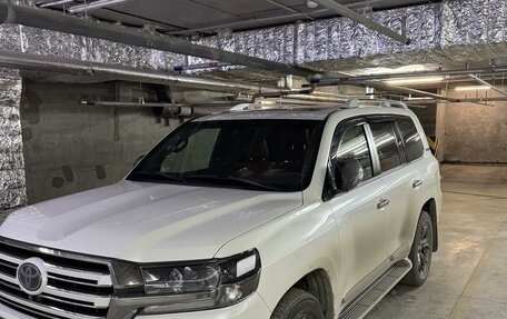 Toyota Land Cruiser 200, 2016 год, 6 300 000 рублей, 1 фотография