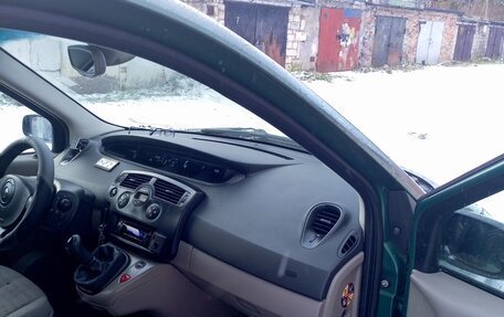 Renault Scenic III, 2003 год, 400 000 рублей, 6 фотография