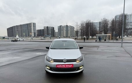 Volkswagen Polo VI (EU Market), 2011 год, 740 000 рублей, 2 фотография