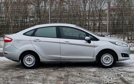 Ford Fiesta, 2015 год, 750 000 рублей, 4 фотография