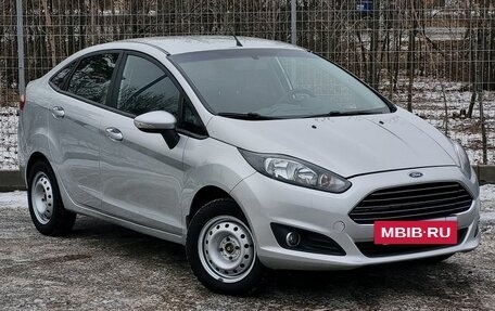 Ford Fiesta, 2015 год, 750 000 рублей, 3 фотография