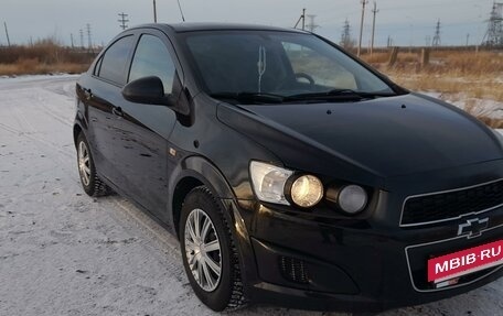 Chevrolet Aveo III, 2013 год, 840 000 рублей, 4 фотография