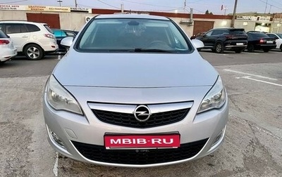 Opel Astra J, 2010 год, 800 000 рублей, 1 фотография