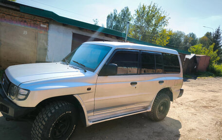 Mitsubishi Pajero III рестайлинг, 1998 год, 900 000 рублей, 2 фотография